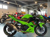 Ｎｉｎｊａ　４００
