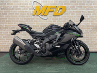 Ｎｉｎｊａ　ＺＸ－４Ｒ　ＳＥ
