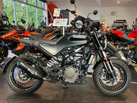 スヴァルトピレンＳＶＡＲＴＰＩＬＥＮ４０１スバルトピレン