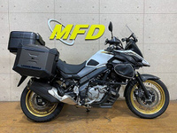 Ｖ－Ｓｔｒｏｍ　６５０ＸＴ　ＡＢＳ