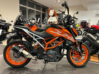 ＫＴＭ　３９０ＤＵＫＥ
