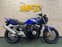 ＣＢ４００ＳＦ