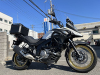 Ｖ－Ｓｔｒｏｍ　６５０ＸＴ　ＡＢＳ
