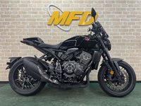 ＣＢ１０００Ｒ
