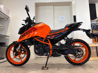 ＫＴＭ　３９０ＤＵＫＥ