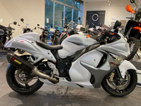 ＧＳＸ１３００Ｒ　ハヤブサ