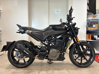 ハスクバーナ　Ｓｖａｒｔｐｉｌｅｎ２５０