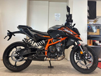 ＫＴＭ　３９０ＤＵＫＥ