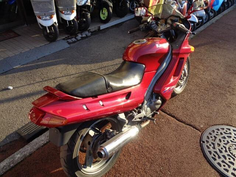 カワサキ ＺＺＲ２５０ (1042407) | 中古バイク・新車の事ならバイクの窓口