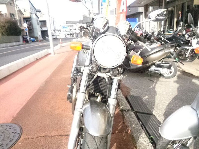 SUZUKI　イナズマ400　GK7BA　ヘッドライト　交換にどうぞ　実動車取り外し　目立った傷凹みないようです（中古）1331-I4584 マーシャル ヘッドライト INAZUMA400 イナズマ400 （GK7BA）マーシャル