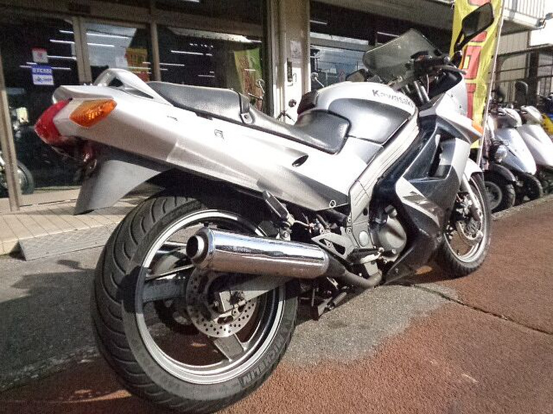 カワサキ ＺＺＲ２５０ (1046611) | 中古バイク・新車の事ならバイクの窓口