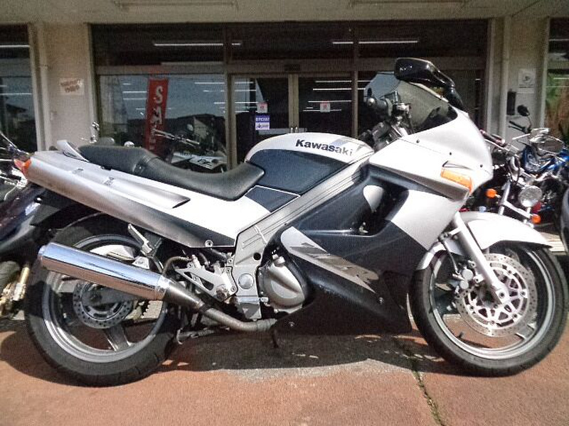 カワサキ ＺＺＲ２５０ (1047044) | 中古バイク・新車の事ならバイクの窓口