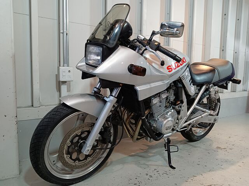 スズキ ＧＳＸ２５０Ｓ カタナ (1060049) | 中古バイク・新車の事ならバイクの窓口