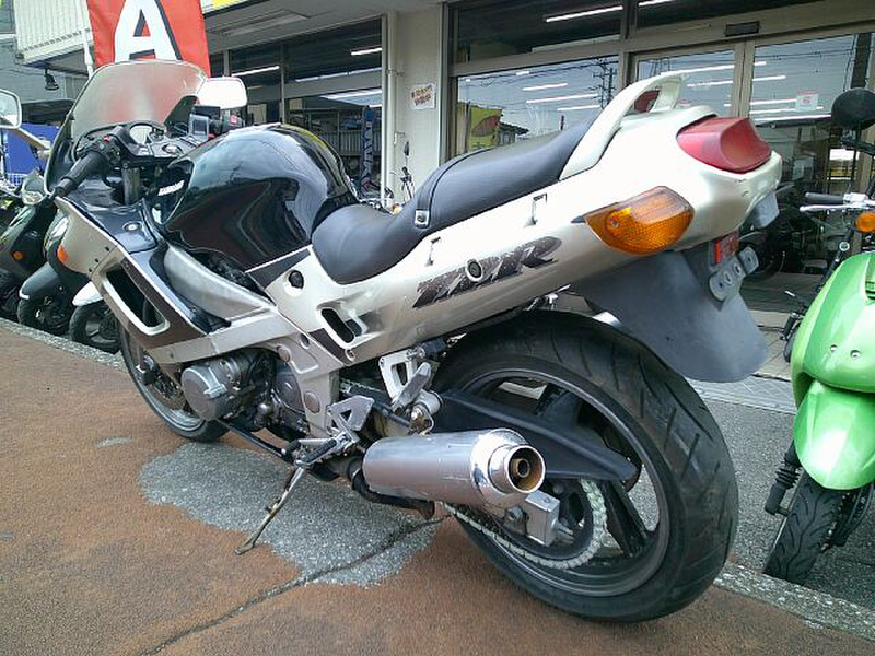 カワサキ ＺＺＲ４００ (1078357) | 中古バイク・新車の事ならバイクの窓口