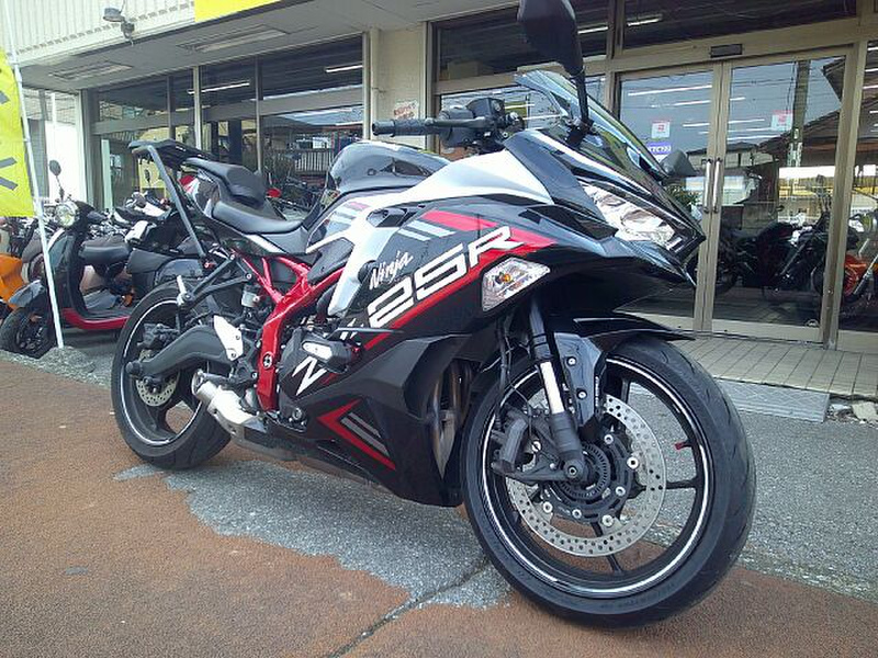 カワサキ Ninja ZX－25R (1154890) | 中古バイク