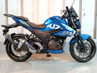ジクサー２５０