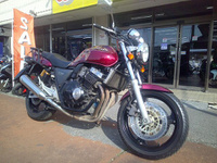 CB400SF