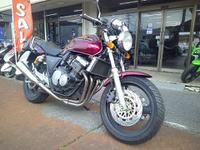 CB400SF