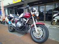 CB400SF