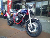 CB400SF