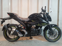 ジクサー１５０