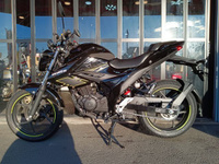 ジクサー１５０