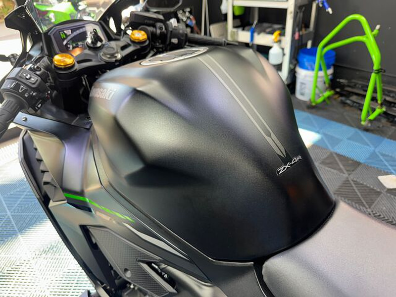 非売品！！　自衛隊 2024 Ninja ZX-4R SE モーターサイクル |株式会社カワサキ