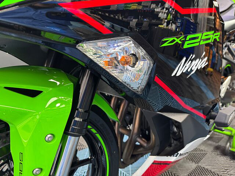 武蔵野のホーぷ25 Kawasaki/Ninja ZX-25R/SE (2BK-ZX250E) POWERBOX FULL | SP忠男