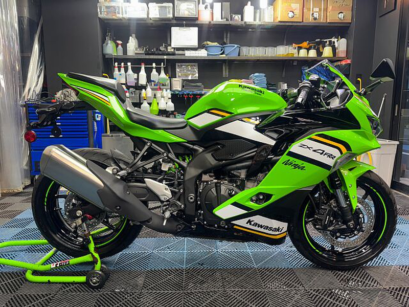 カワサキ Ninja ZX－4RR KRT EDITION