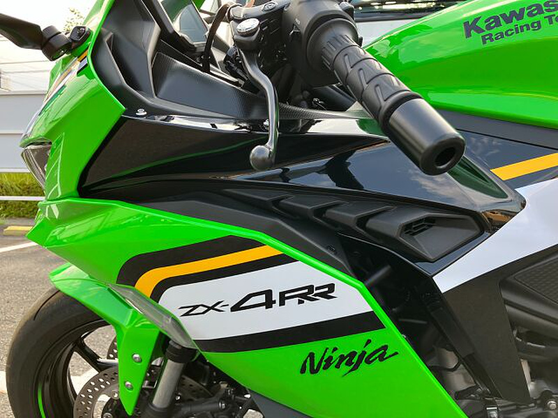 カワサキ Ninja ZX－4RR KRT EDITION