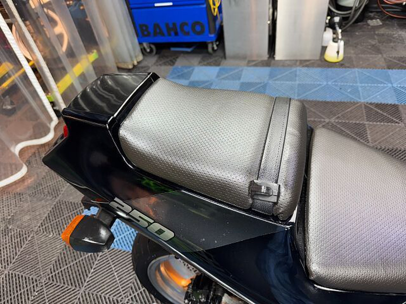 カワサキ ZXR250 (1170620) | 中古バイク・新車の事ならバイクの窓口