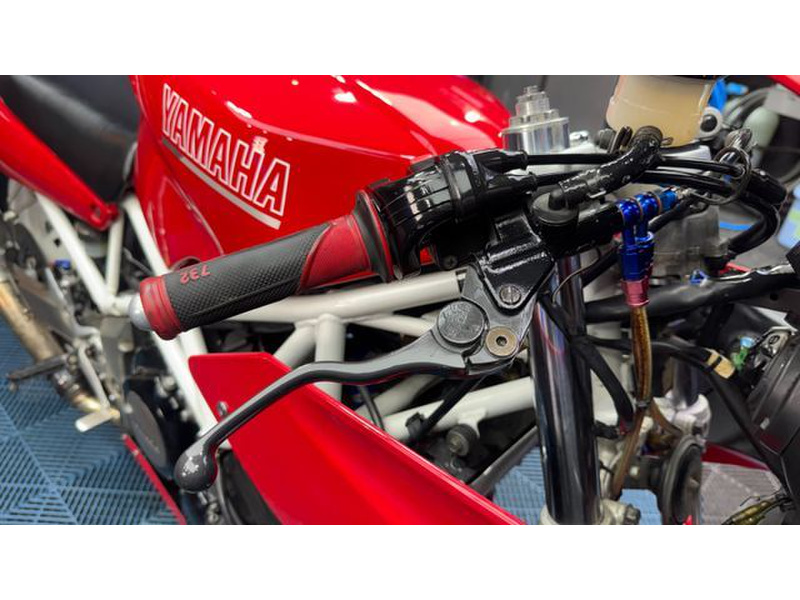 ヤマハ TRX850 (1190389) | 中古バイク・新車の事ならバイクの窓口
