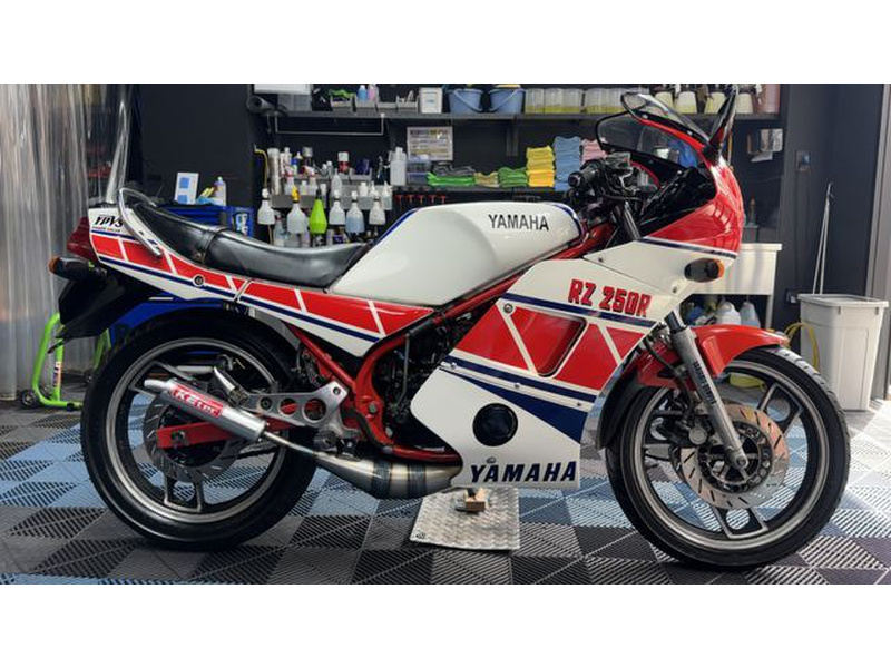 RZ250R　最終値下げ！ RZ250Rファイナルの熟成度が半端ない！【このバイクに注目】 | この