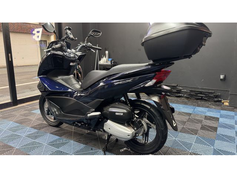 バイク PCX PCX | Honda公式サイト