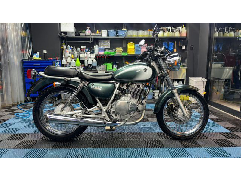 ☆全車安心の保証付き☆スズキ　ST250Etype　東京杉並店在庫 スズキ ST250Eタイプ (1205076) | 中古バイク・新車の事なら