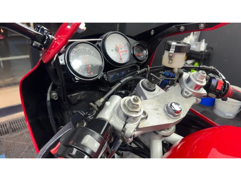 ヤマハ TRX850 (1210626) | 中古バイク・新車の事ならバイクの窓口