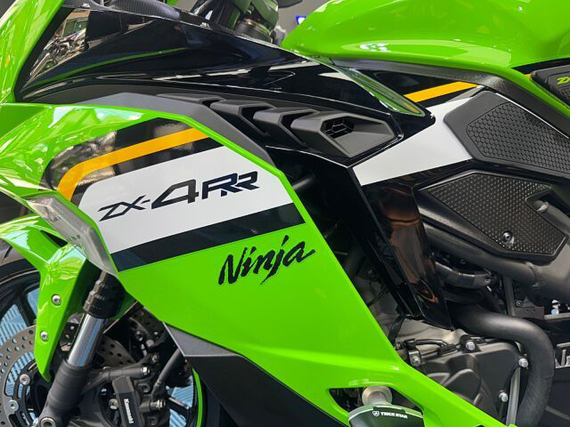 カワサキ Ninja ZX－4RR KRT EDITION (1212095