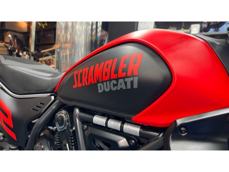 ドゥカティ ドゥカティ スクランブラーフルスロットル (1212497