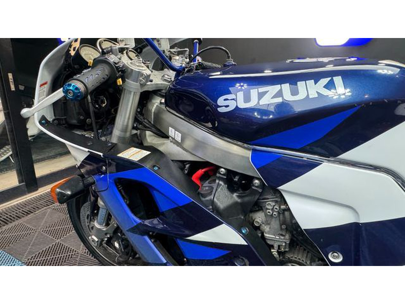 スズキ GSX－R1100 (1225138) | 中古バイク・新車の事なら