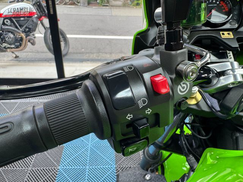カワサキ ZRX1200 DAEG (1228368) | 中古バイク・新車の事