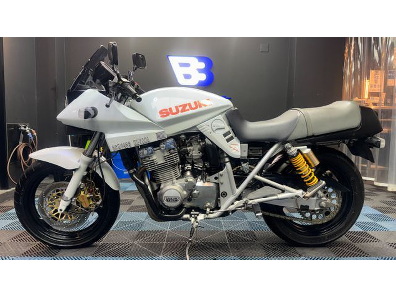 スズキ GSX400S カタナ (1228620) | 中古バイク・新車の事なら