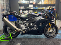 ＣＢＲ１０００ＲＲ－Ｒ　ＦＢ