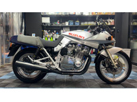 ＧＳＸ１１００Ｓ　カタナ