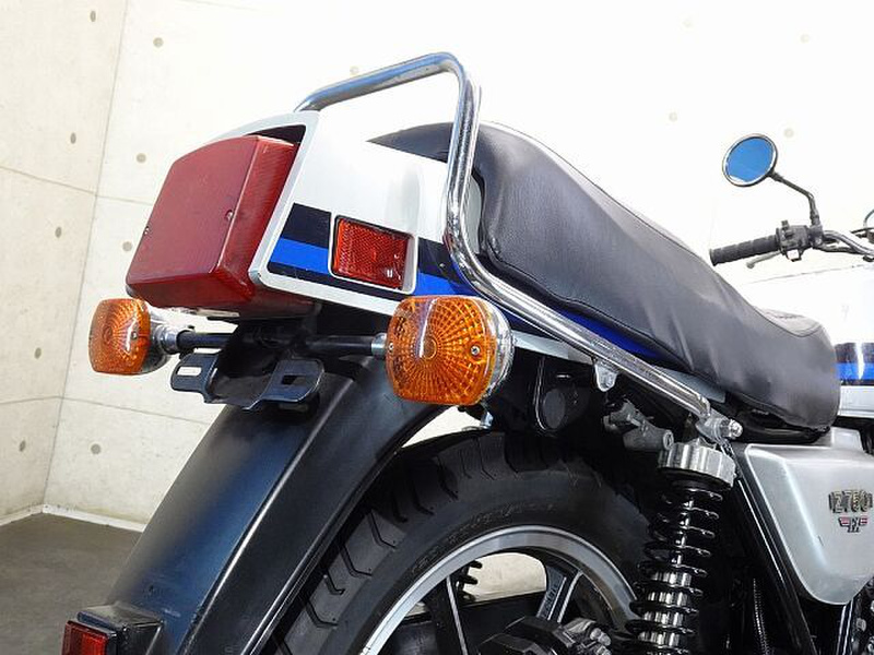 受付終了　AA01　2002年式 カワサキ Z750FX2 (1021684) | 中古バイク・新車の事ならバイク