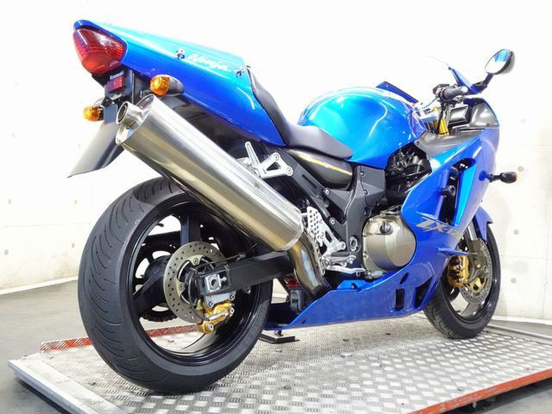 新品同様！変身バイク　青　12インチ へんしんバイク 公式 - 30分で自転車デビュー | ペダル後付けバイクNo.1