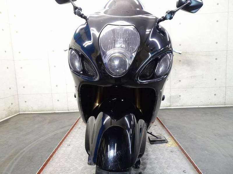 スズキ　ハヤブサ　GSX1300R 低走行　車検自賠責付　点検整備済 スズキ ハヤブサ（GSX1300R Hayabusa） (ガンM) 2005