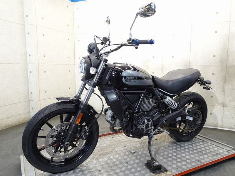 ドゥカティ ドゥカティ スクランブラーSixty2 (1207051) | 中古 ドゥカティ ドゥカティ スクランブラーSixty2 (1207051) | 中古