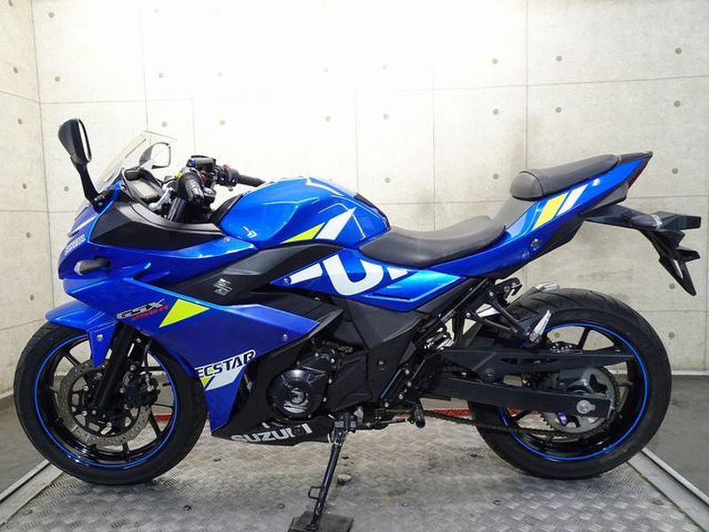 スズキ GSX250R (1213793) | 中古バイク・新車の事ならバイクの窓口
