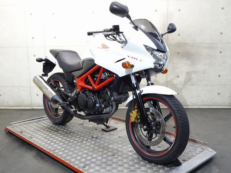 【はるぱ】ホンダ VTR250 ホンダ VTR250 (1224826) | 中古バイク・新車の事ならバイクの窓口