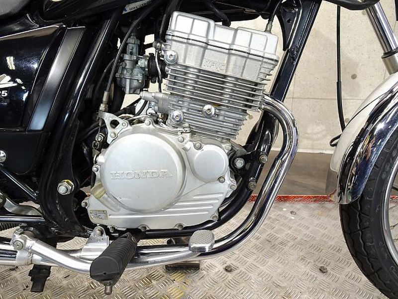 ホンダ ｃｂｘ１２５カスタム 47 中古バイク 新車の事ならバイクの窓口